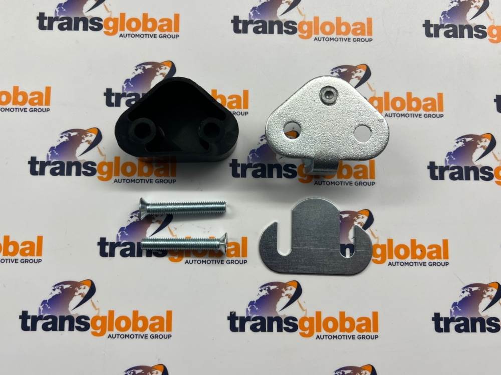Door Lock Striker Catch Kit for Land Rover Defender 90 & 110 - Image 2