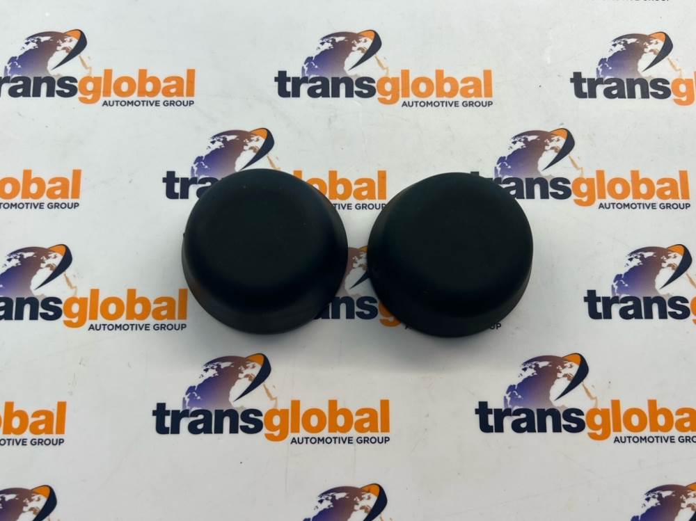 Rubber Hub Cap / Dust Covers x2 for Land Rover Defender 93 to 16 FTC5414