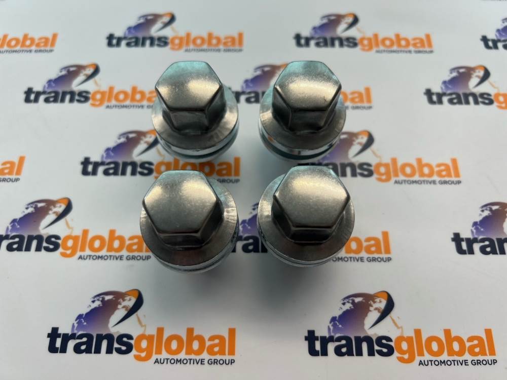 Stainless Capped Alloy Wheel Nut x4 for Land Rover Discovery 3 4 - LR068126 - Image 2
