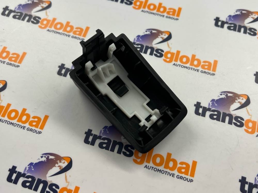 Front LHS Door Handle Cap Black for Land Rover Freelander 2 Genuine LR LR032995 - Image 4