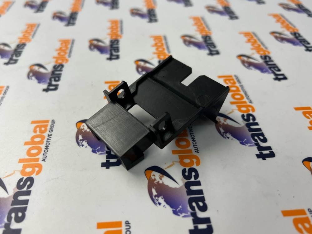 Interior Door Lock Button Housing for Land Rover Defender to 83 to 16 - Image 2