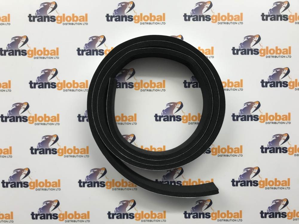 Lower Windscreen Frame Seal for Land Rover Defender to 2016 - FAJ100020 LR055345