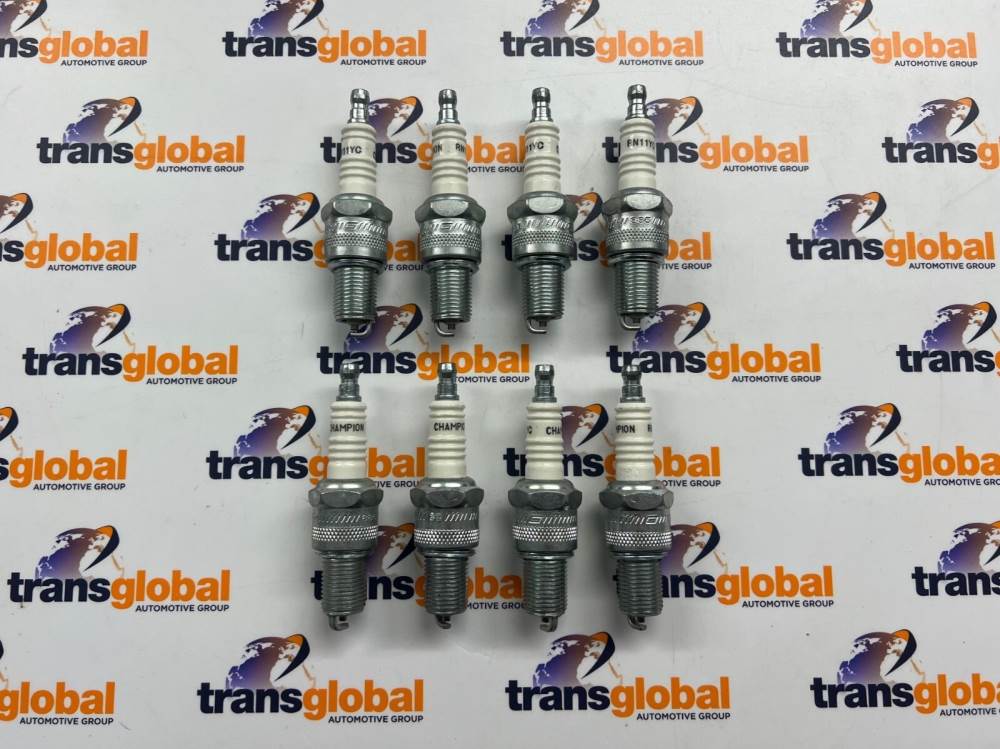 Spark Plug Set x8 for Land Rover Discovery 1 V8 Petrol - CHAMPION OEM - ERR3799 - Image 2