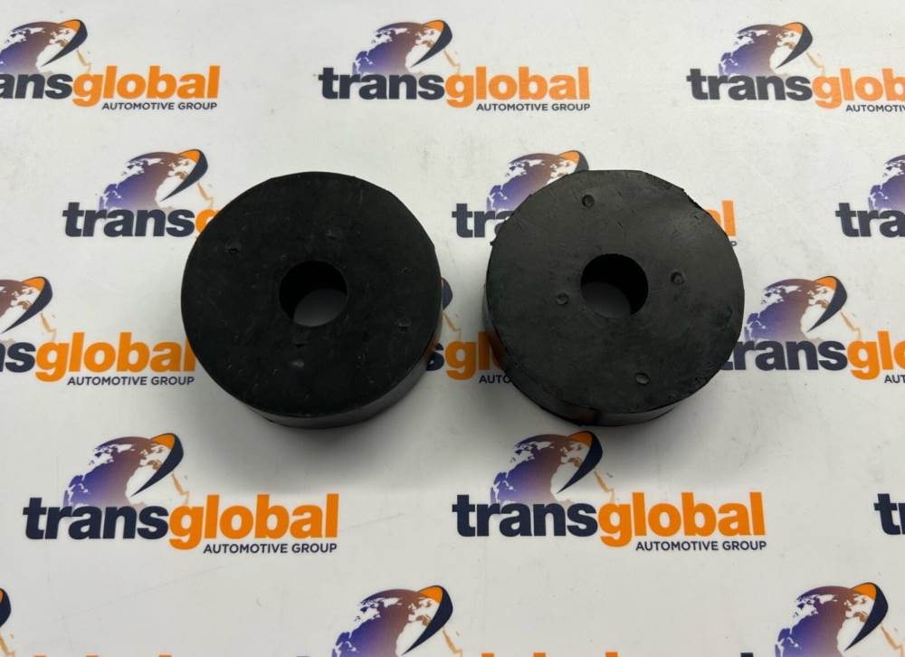 Body Mount Bushes x2 for Range Rover P38 94-02 ANR1504 - Image 3