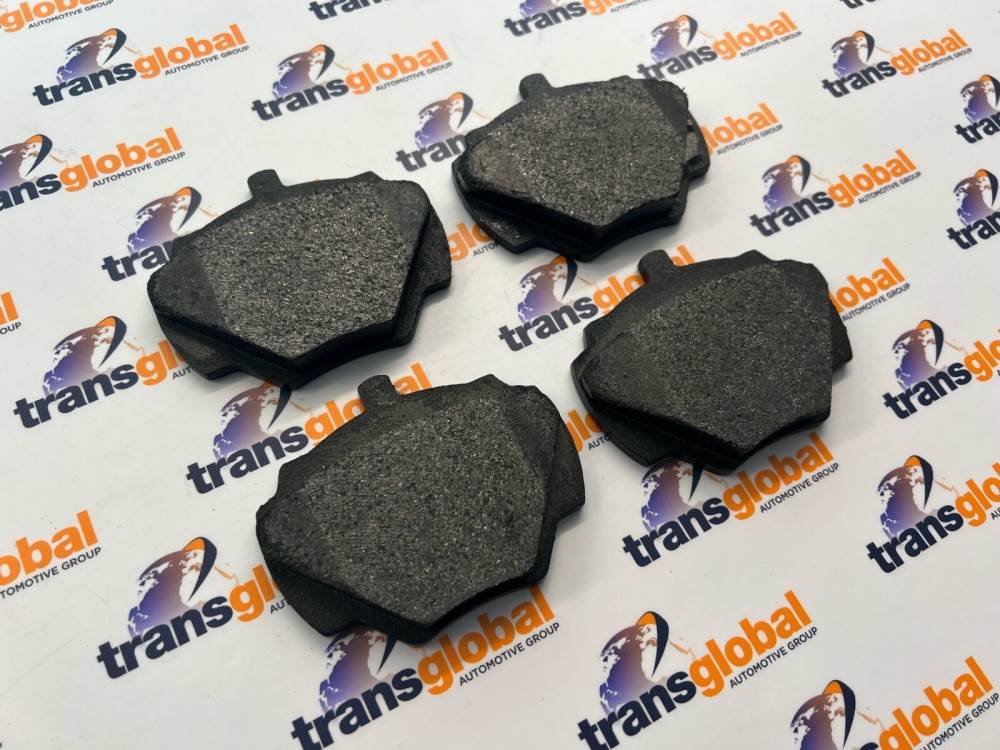Front Brake Pads for Land Rover Defender 90 SWB up to 86 SFP500220 - Image 2