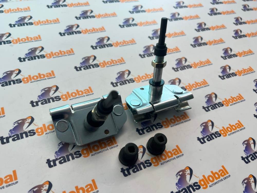 Windscreen Wiper Arm Wheel Box & Spindle Ends for LR 90 110 - Genuine LR - Image 4