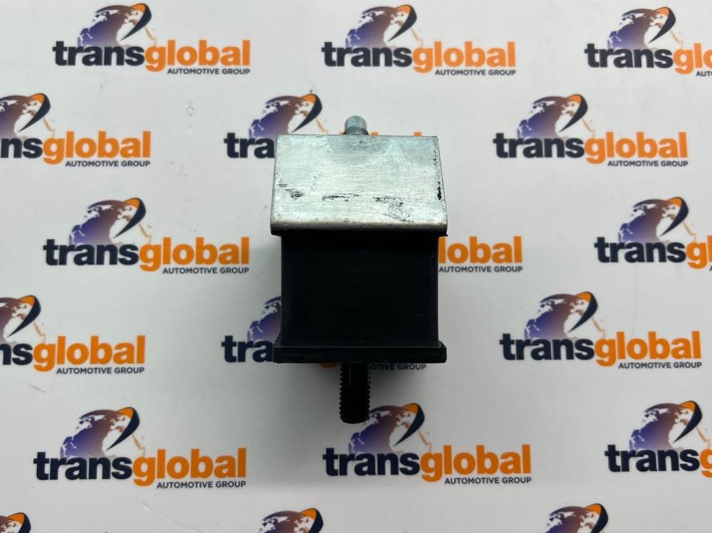 RHS Gearbox Rubber Mounting for Land Rover Discovery 2 TD5 KQB500550 - Image 3