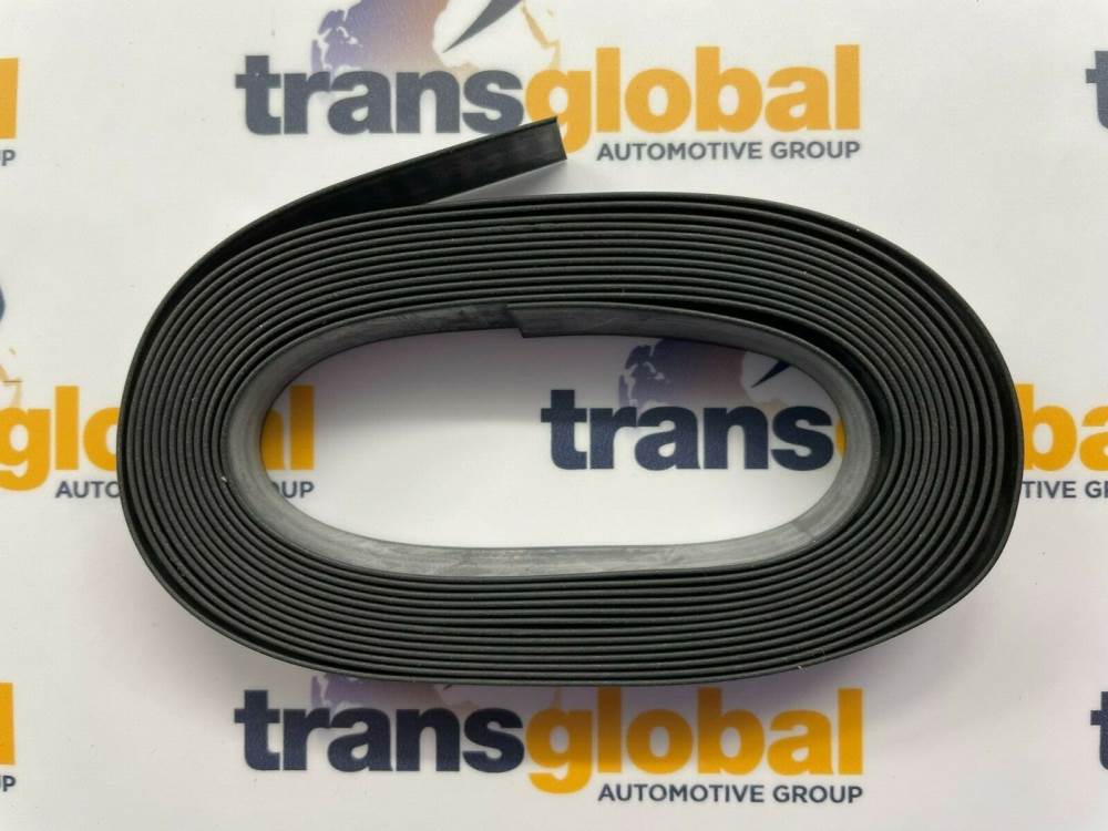 Rear Safari Door Window Glazing Strip 2.5 Meters for Land Rover Defender 83-01