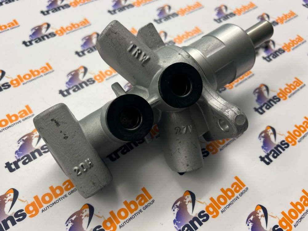 Brake Master Cylinder for Range Rover Sport 10-13 Discovery 4 TRW LR014570 - Image 5