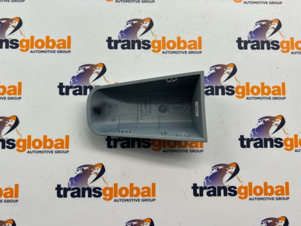 Front RHS Door Handle End Cap Primed for RR Evoque GENUINE LR LR048298 - Image 4