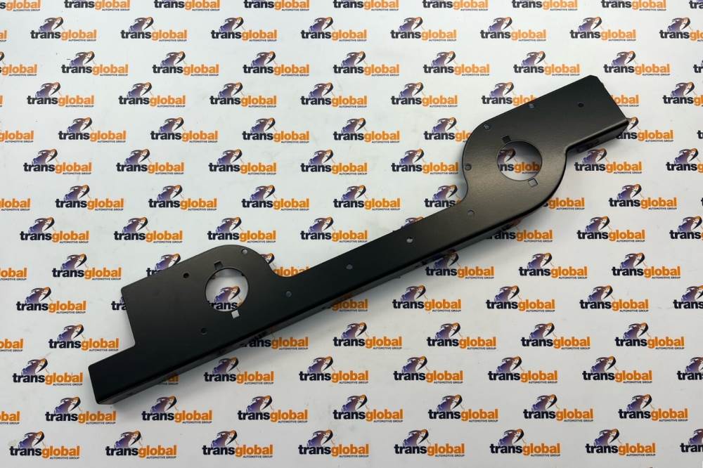 Rear RH Tub Corner Capping for Land Rover Defender 98-16 LR039961 - Image 2