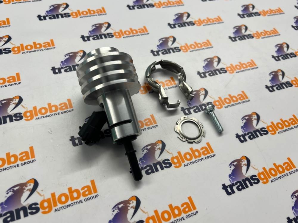 Diesel Exhaust Injector x1 for Jaguar XJ E Pace F Pace XE & XF AJ200 C2D60998 - Image 2