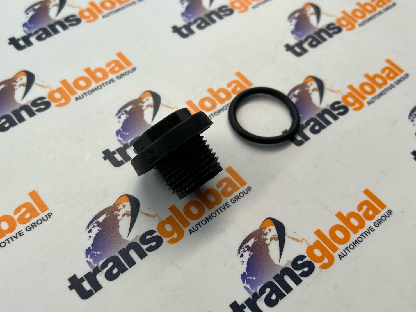 Radiator Thermostat Plug for Range Rover Classic 300tdi - Image 4