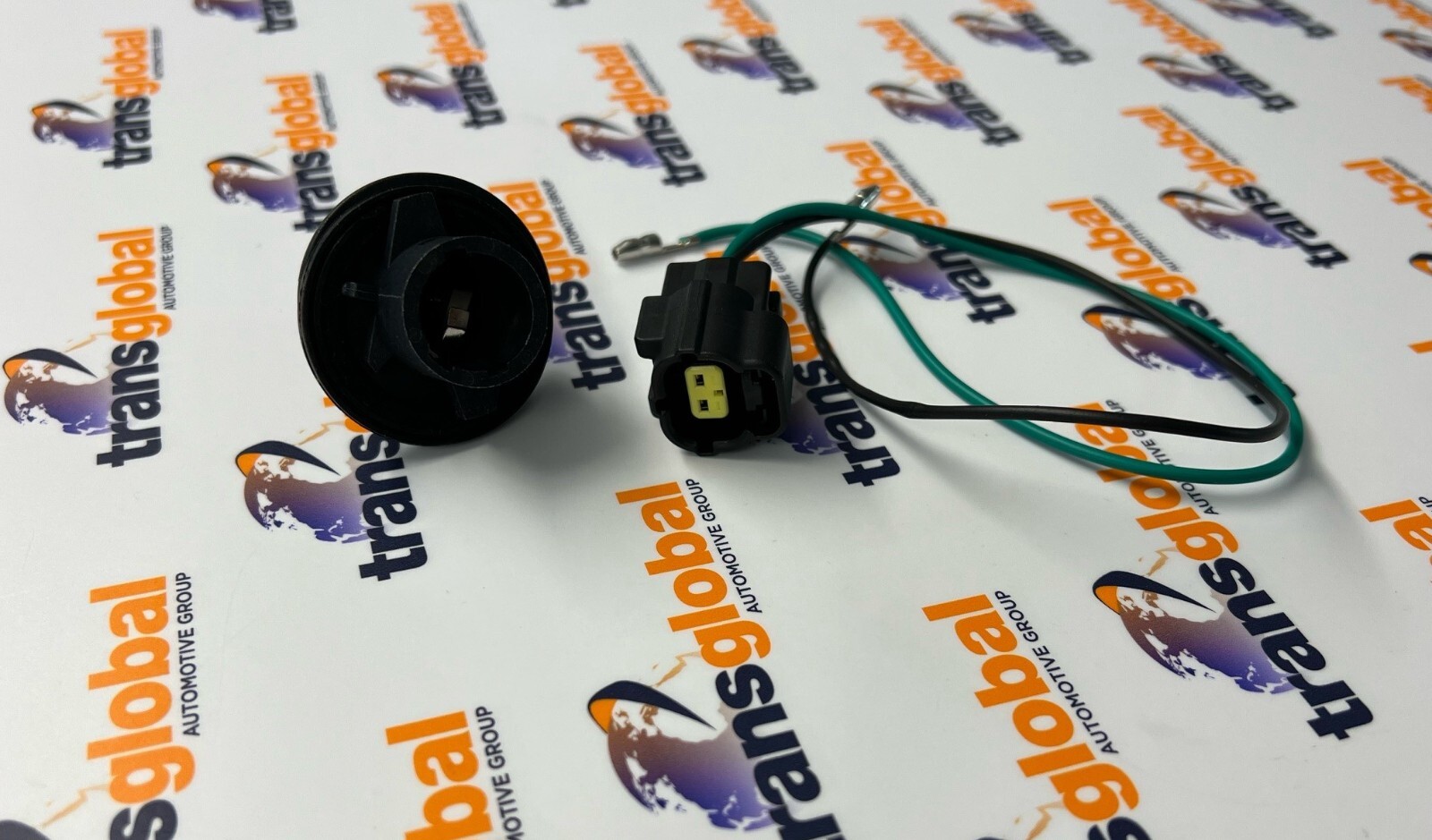 Light Lamp Lead Plug + Bulb Holder for Land Rover Defender 95 On - Image 3