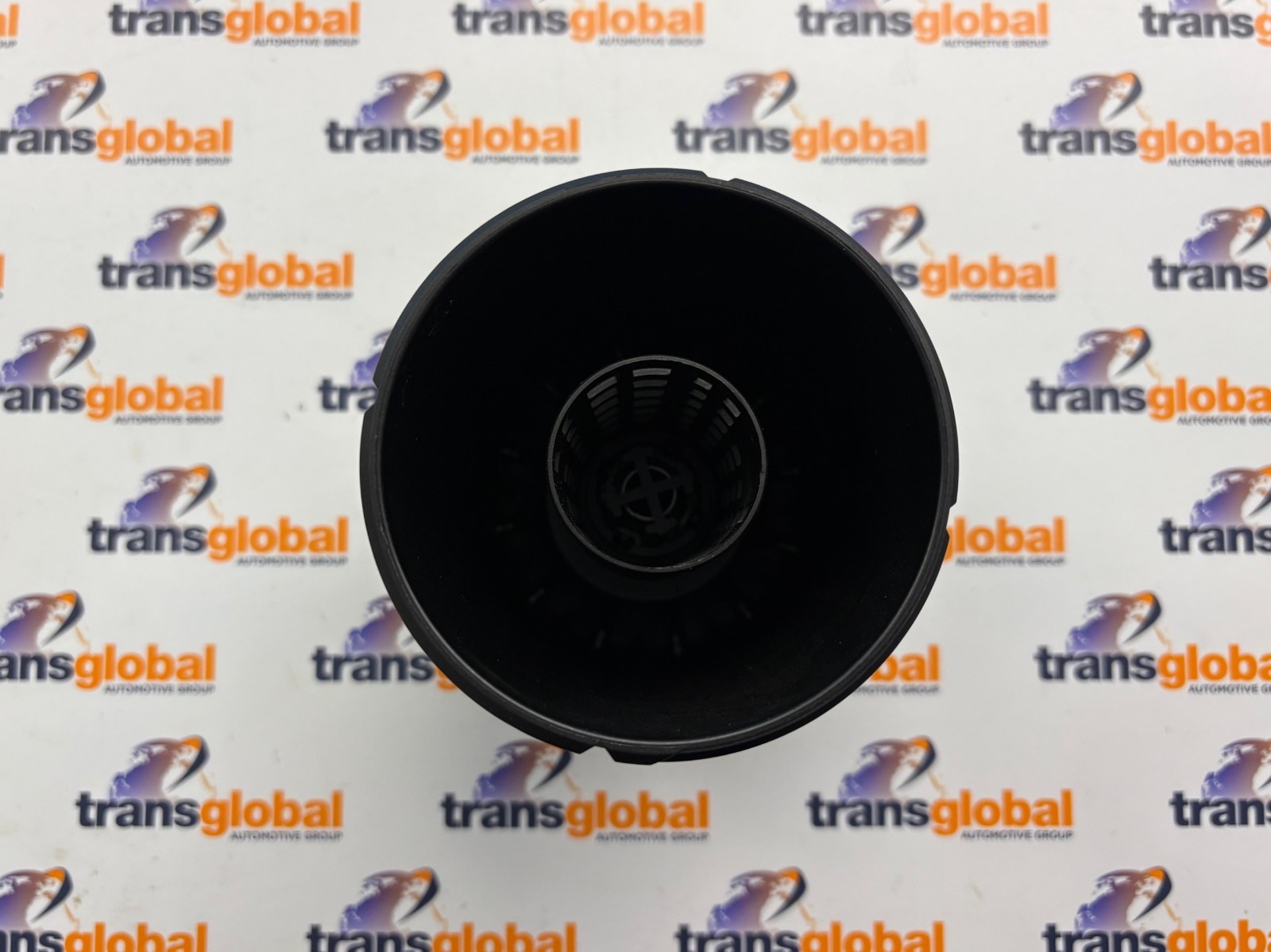 Oil Filter Cover for Range Rover Sport Velar Discovery 4 3.0D V6 LR013147 - Image 3