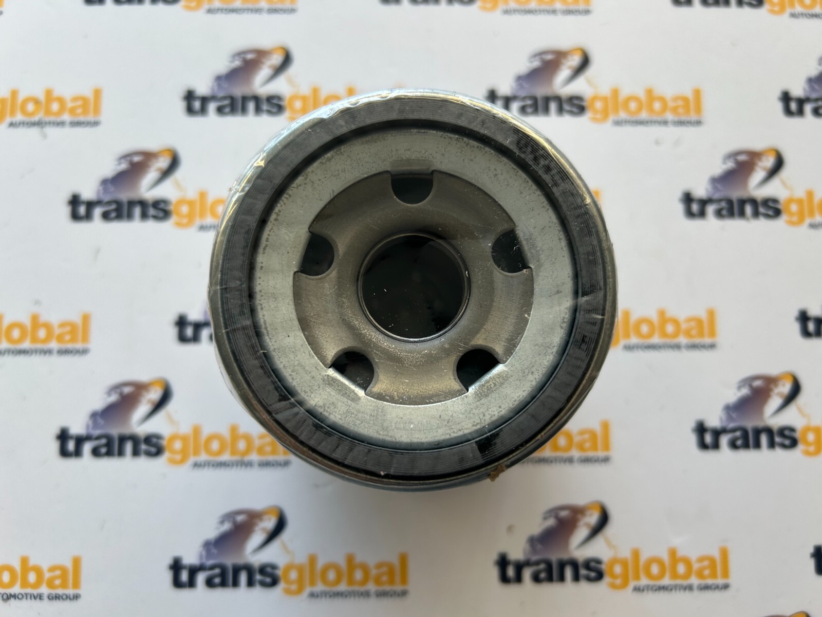 Engine Oil Filter for Land Rover Defender 2.2 TDCI PUMA 2013on LR104384 - Image 3