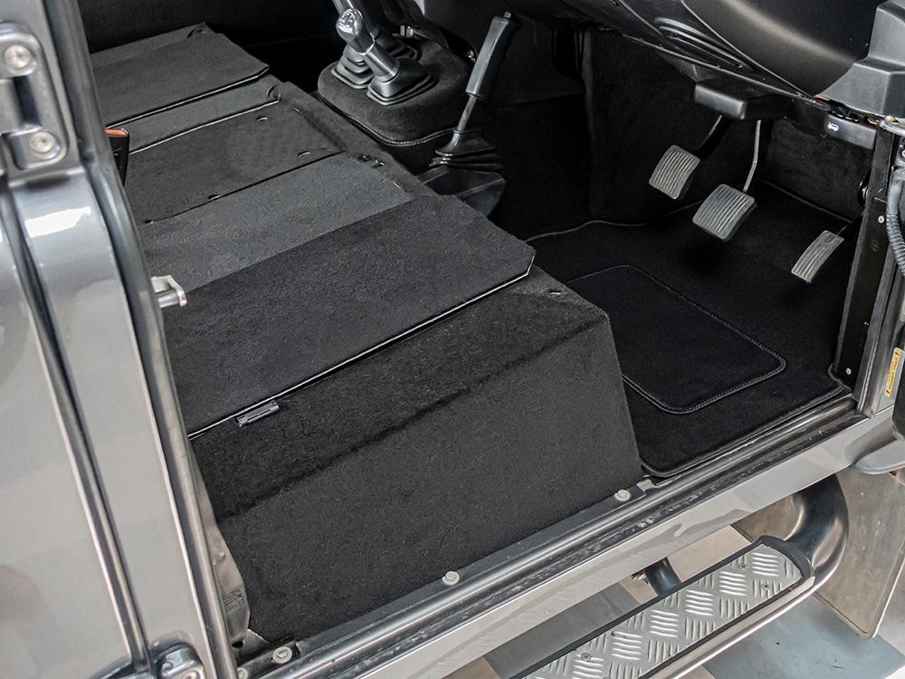 Front RHD Black Carpet Set for Land Rover Defender 2.4 PUMA 07-12 - Image 3