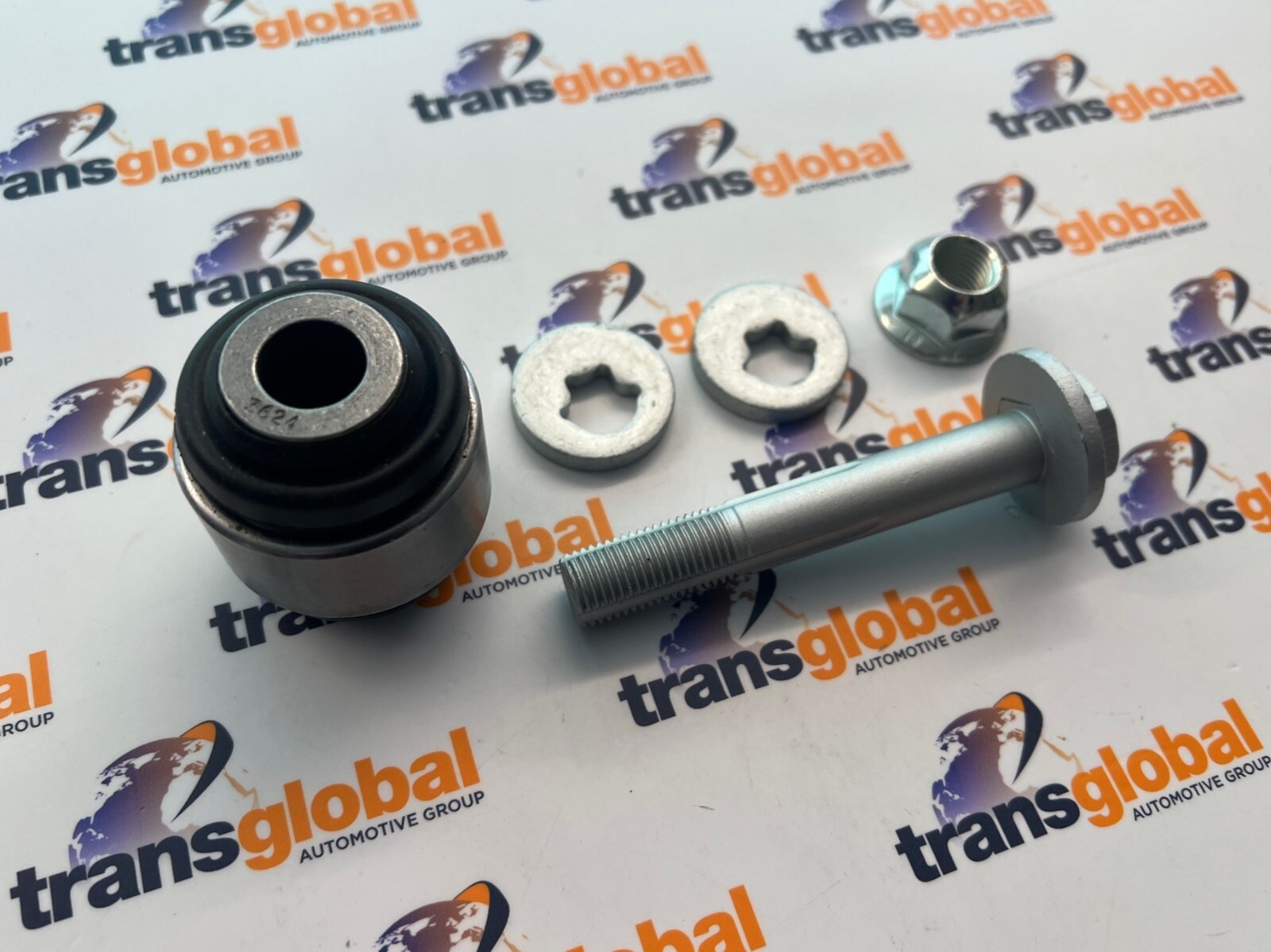 OE Upper Rear Hub Bush & Bolt Kit for Range Rover L322 02-12 RHF000260 Lemforder - Image 3