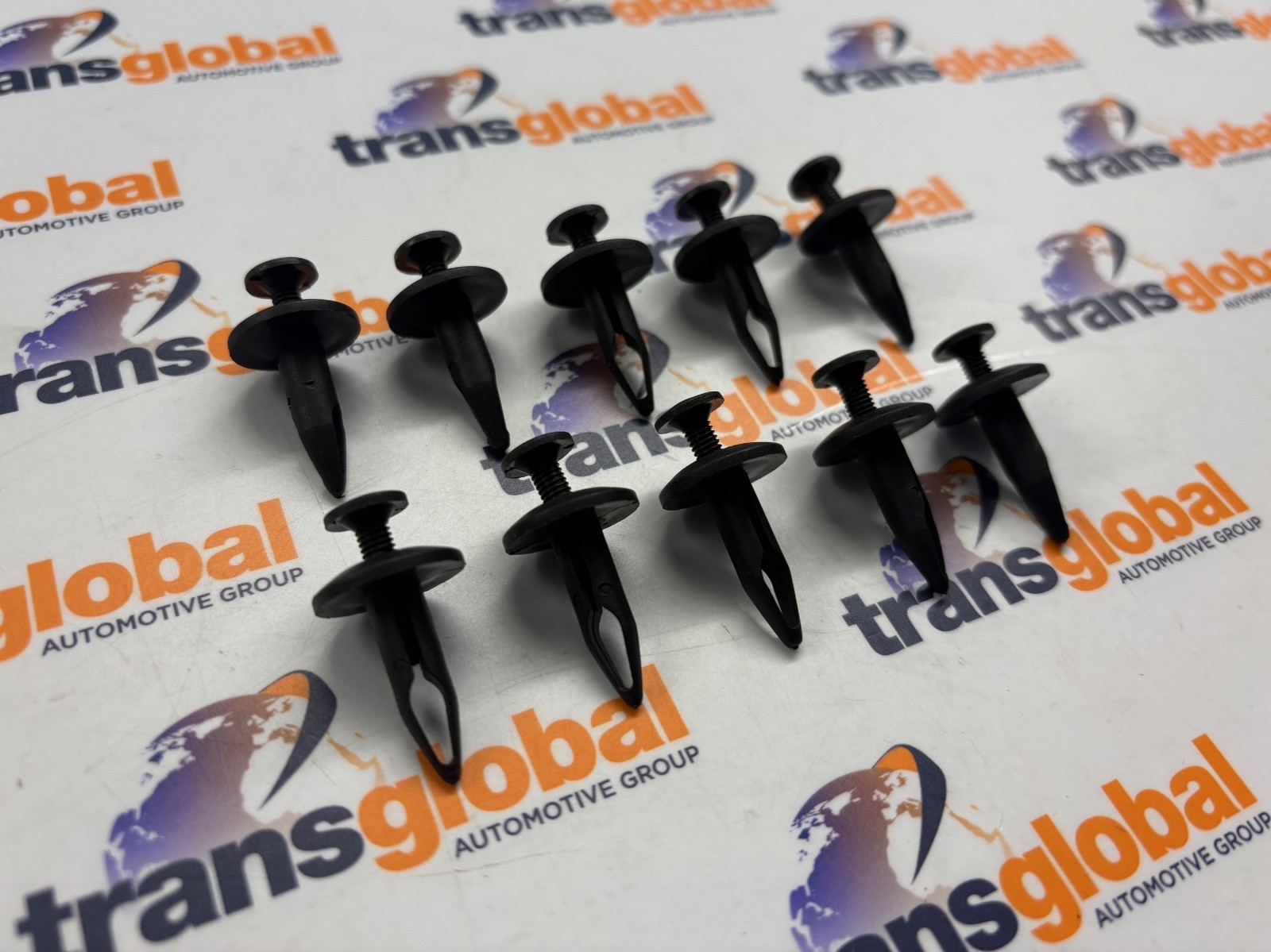 Side Body Moulding Push Pin Clips x10 for Land Rover Discovery Sport RYQ500070 - Image 3