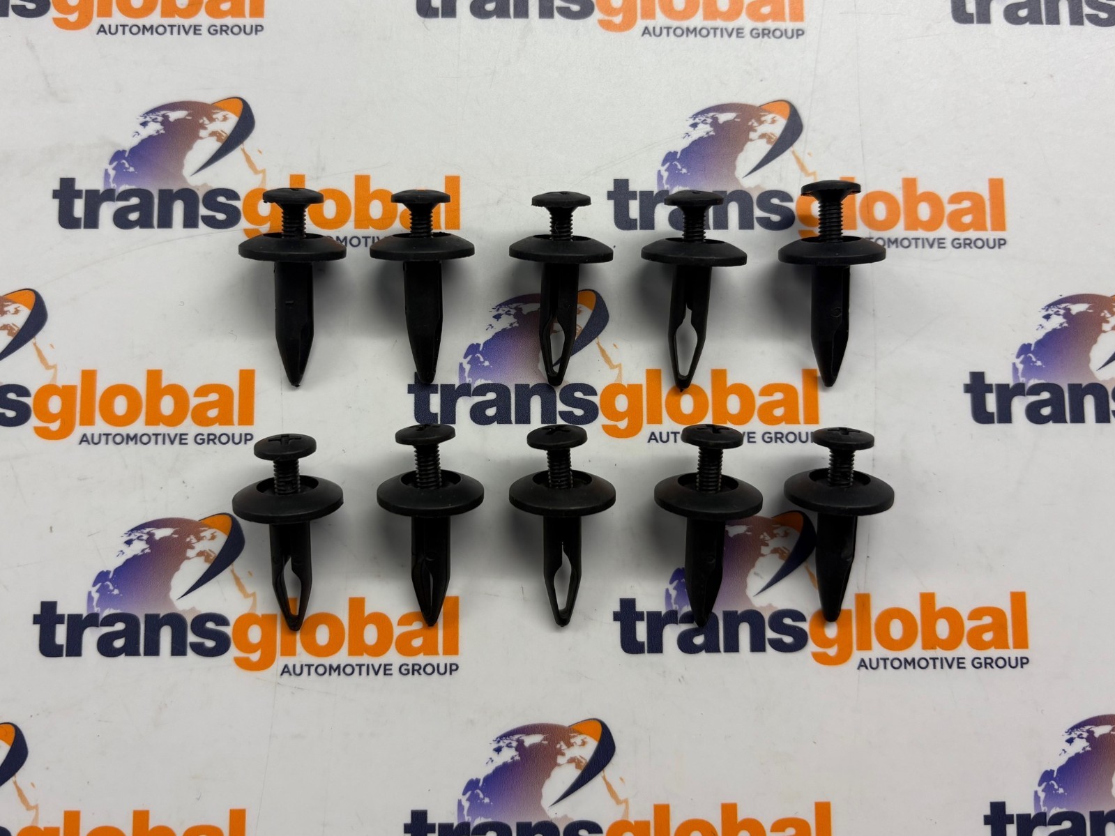 Side Body Moulding Push Pin Clips x10 for Land Rover Discovery Sport RYQ500070
