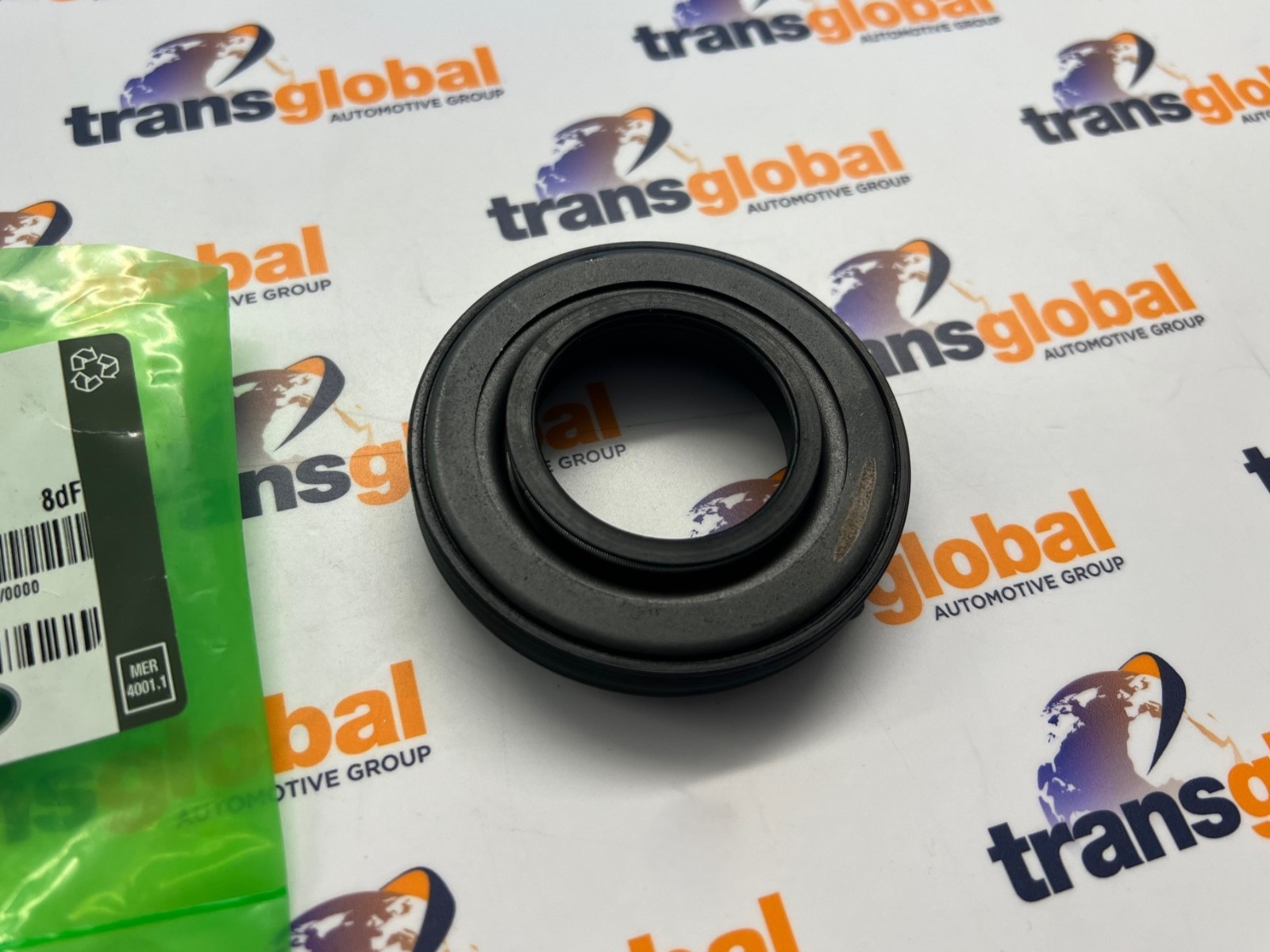 Front Axle Drive Shaft Oil Seal for Range P38 Disco 2 TD5 GENUINE LR FTC4822 - Image 4