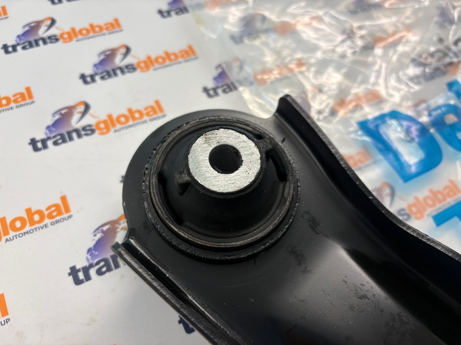 Front RH Lower Suspension Control Arm for Nissan NV200 Cube Tiida Delphi - Image 4