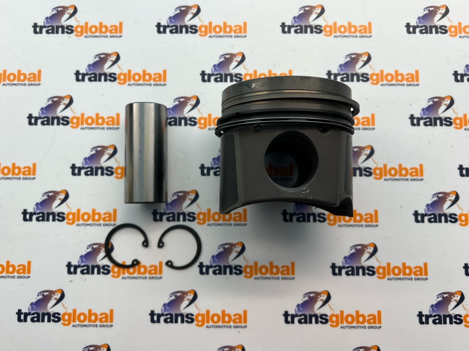 Piston & Rings for Land Rover Defender Discovery 2 TD5 98-01 LFL500040