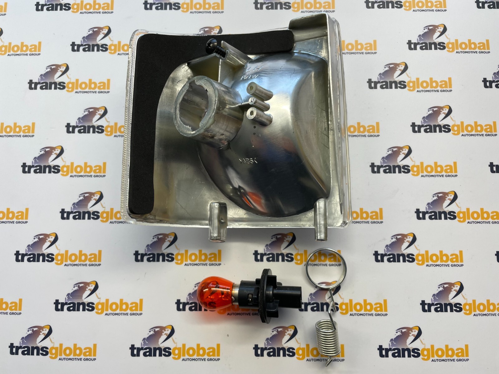 Clear Front LH Indicator Lamps & Bulb for Land Rover Discovery 1 94-98 XBD100770 - Image 3