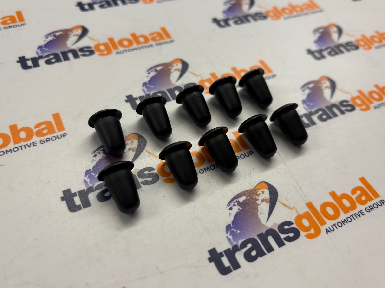 D Pillar Trim Clips x10 for Land Rover Freelander 2 (06 On) LR002229 - Image 2