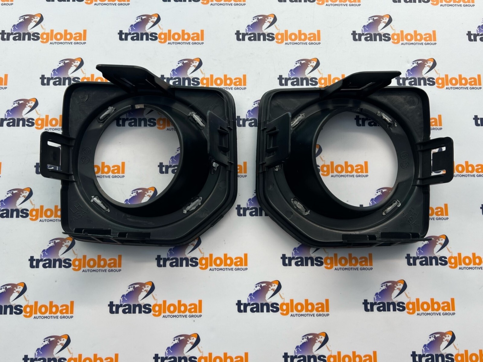 Front Fog Light Bezel Surrounds for Land Rover Freelander 2 LR040783 LR040784 - Image 3