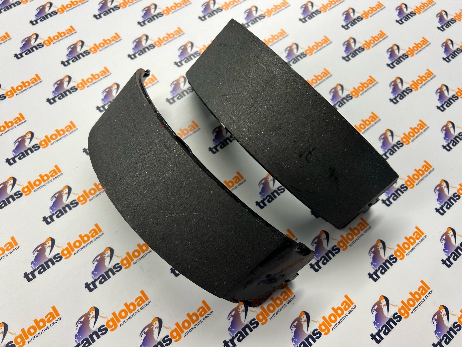 Handbrake Shoe Set early rod type for Range Rover Classic to 94 MINTEX STC965 - Image 3