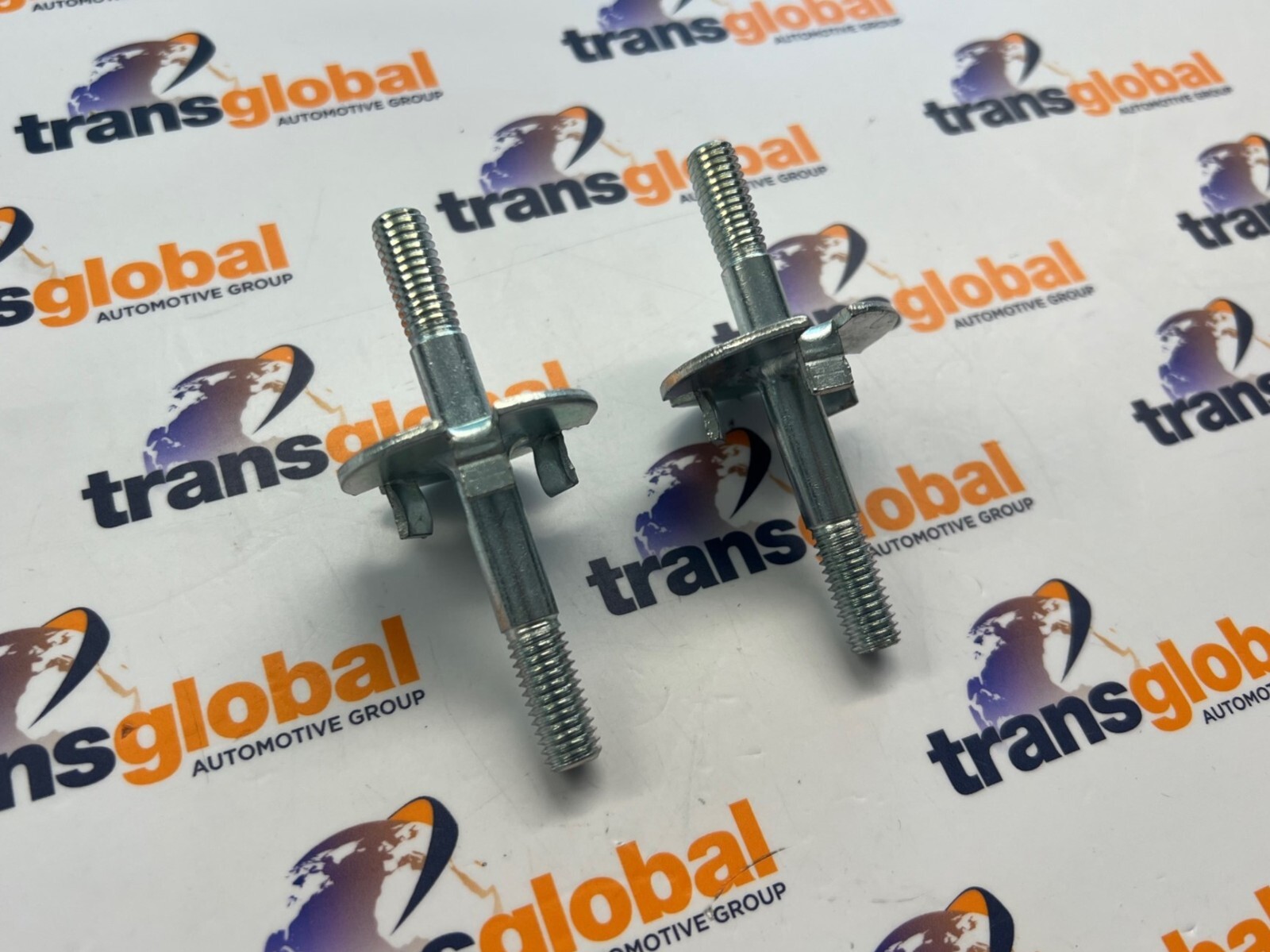 Upper Body Panel Studs M8 76mm x2 for LR Defender 07-16 AYR500120 - Image 3