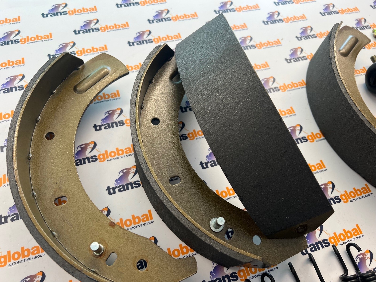 Front Brake Shoe & Wheel Cylinder Kit 11" Drums for LR Series 3 88 109 1980 on - Image 3