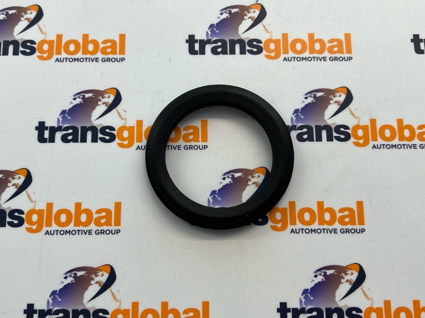 Rear Throttle Seal for Land Rover Discovery 3 4 5 2.7 TDV6 3.0 Diesel V6 1316152